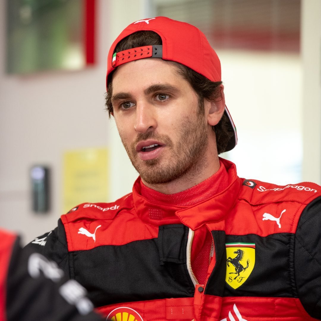 Antonio Giovinazzi ??