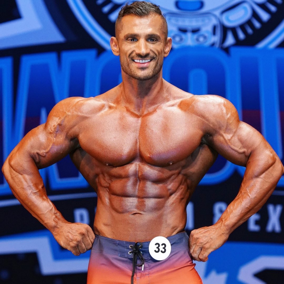 Akbar Sarbaz Ifbb Pro