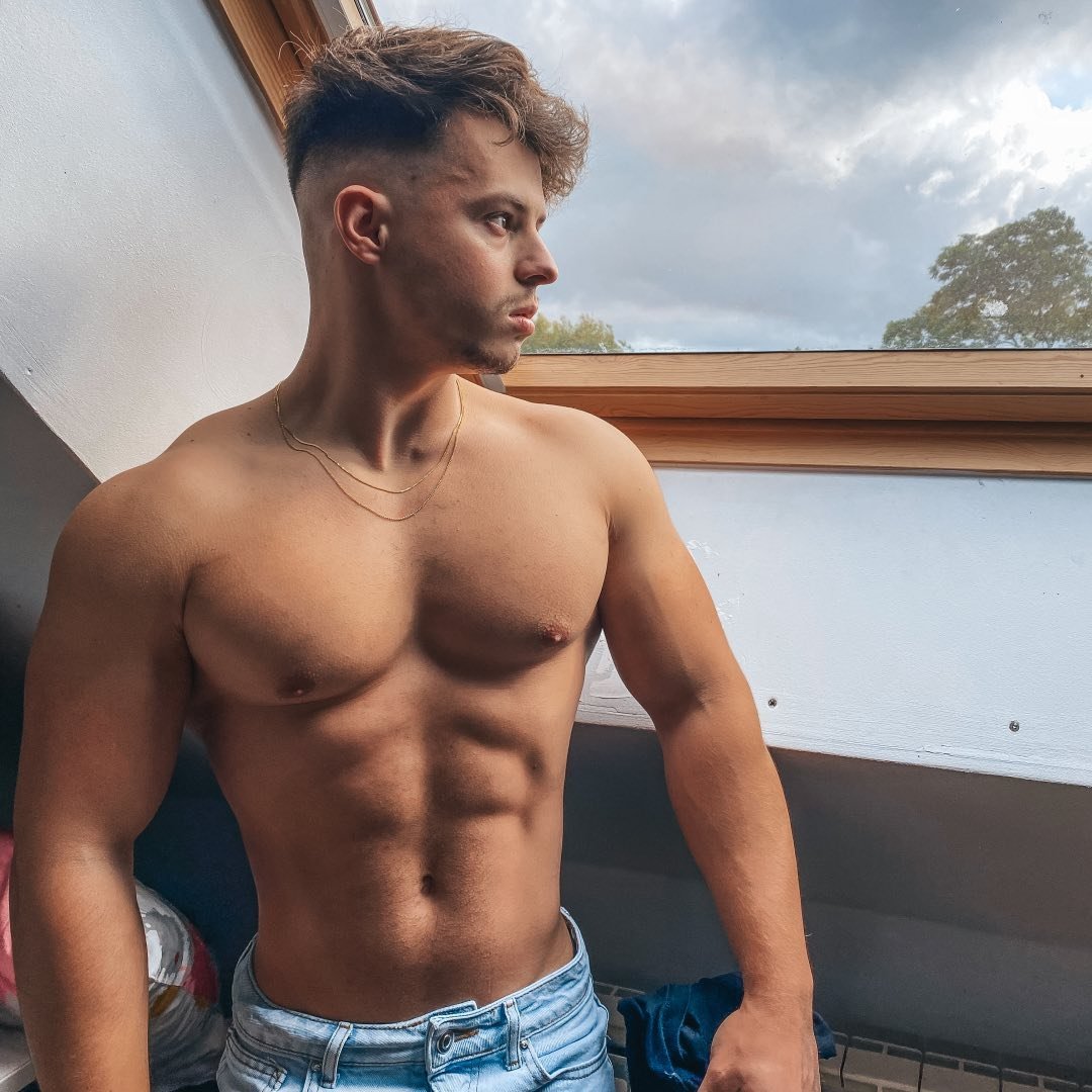 Thomas