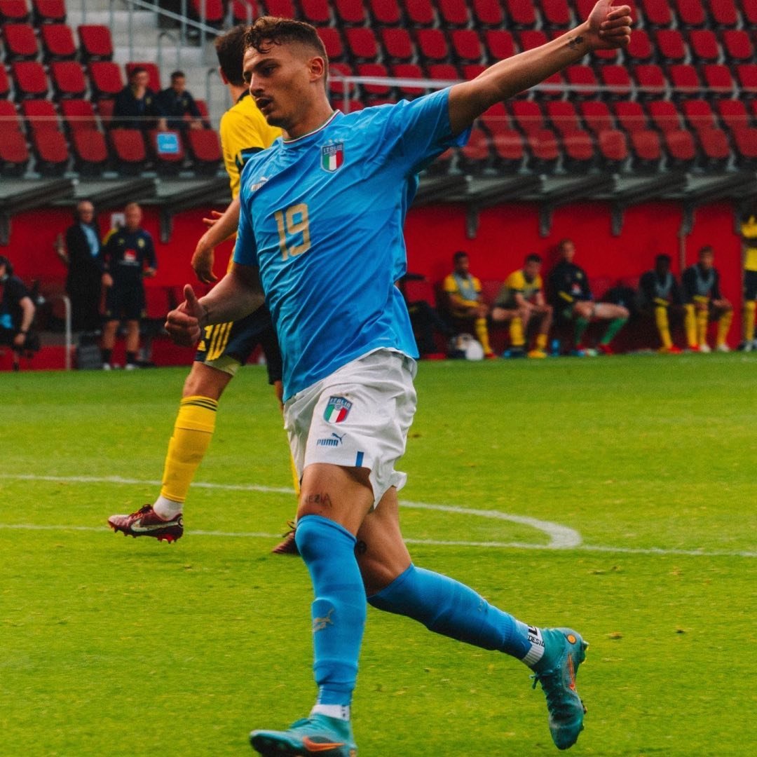 Sebastiano Esposito