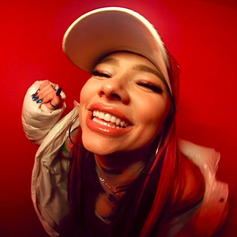 ANGIE CORINE ♪