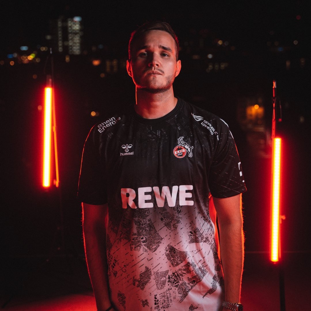 Tim Niclas Katnawatos