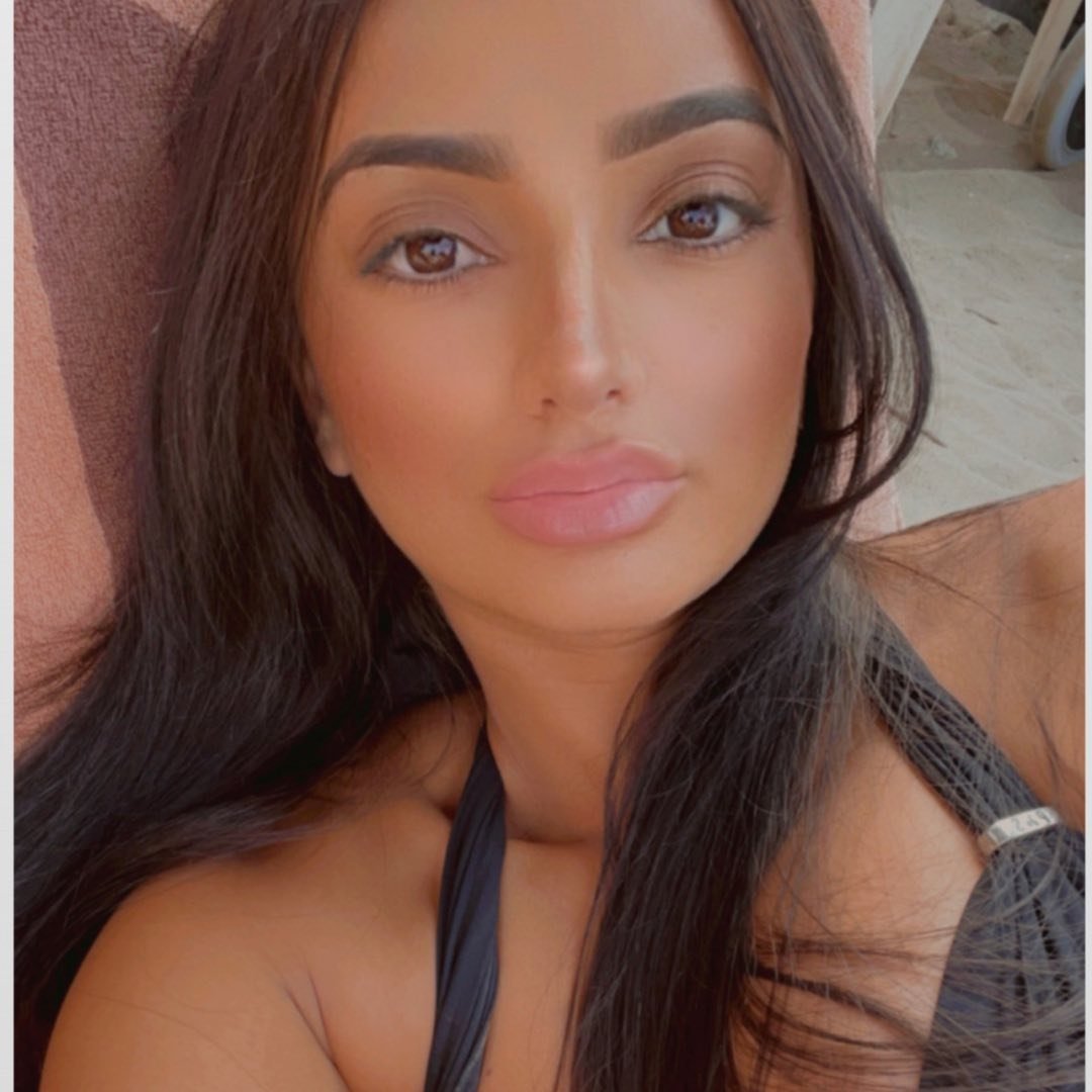 Jasmine Anita Branca