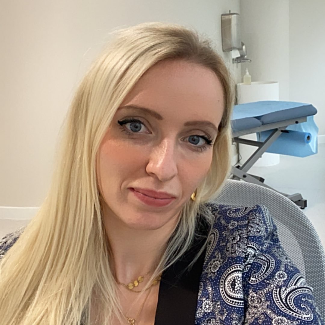 Dr Victoria Tchaikovski