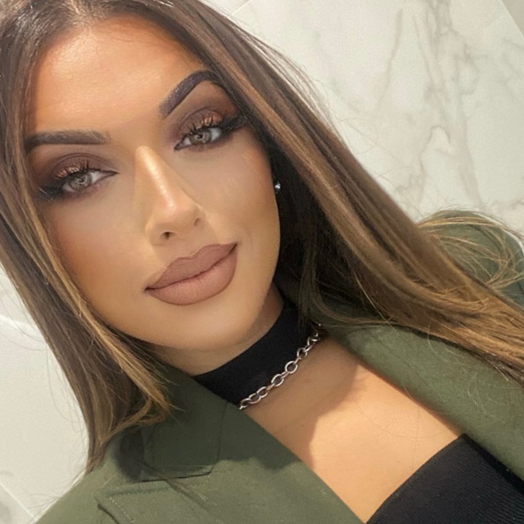 MAKE UP ARTIST ?? Marseille ?