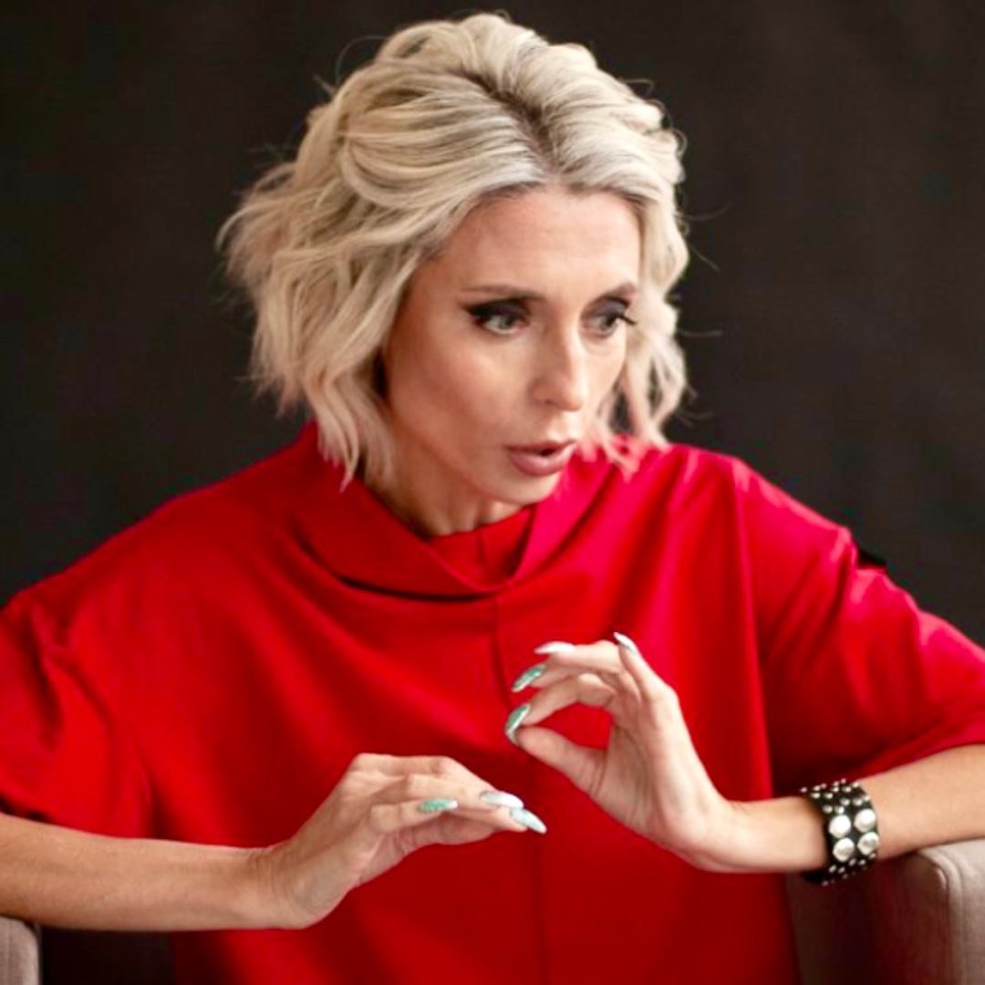 Ирина Шарова?