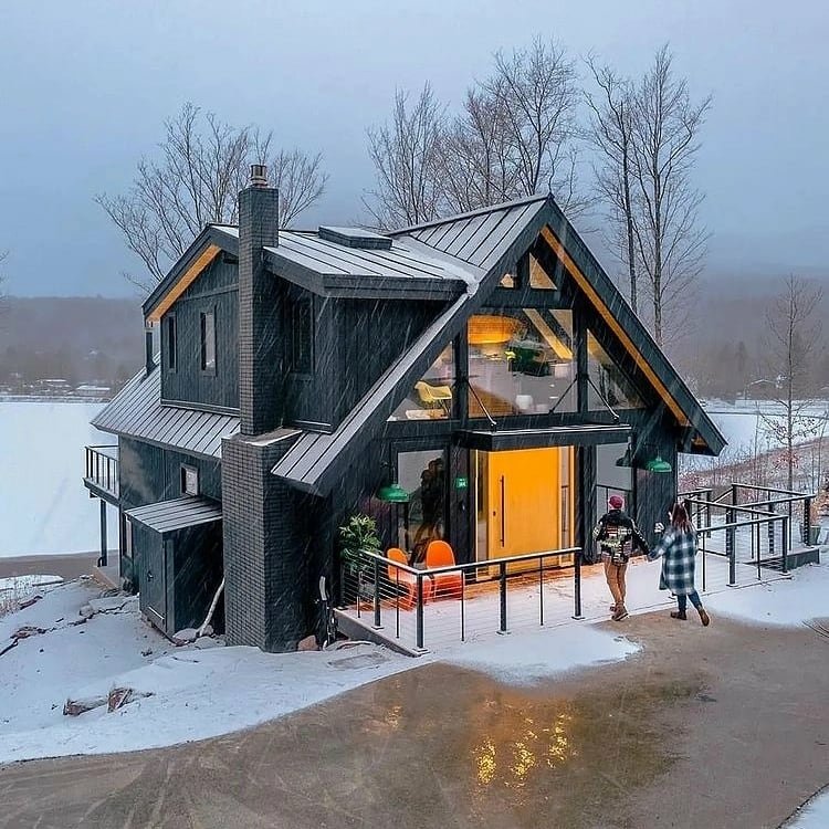 Cabins Diaries ?