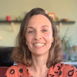 Julie ~ French Teacher