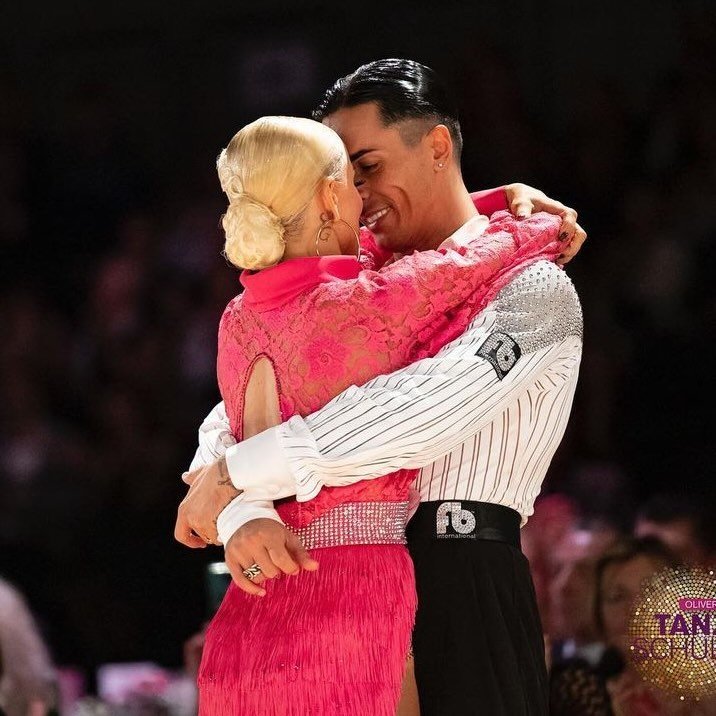 GABRIELE & ANNA OFFICIAL PAGE