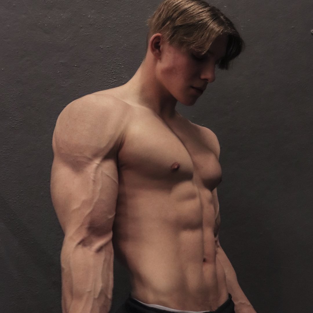 Victor Eide ® | Oslo ??