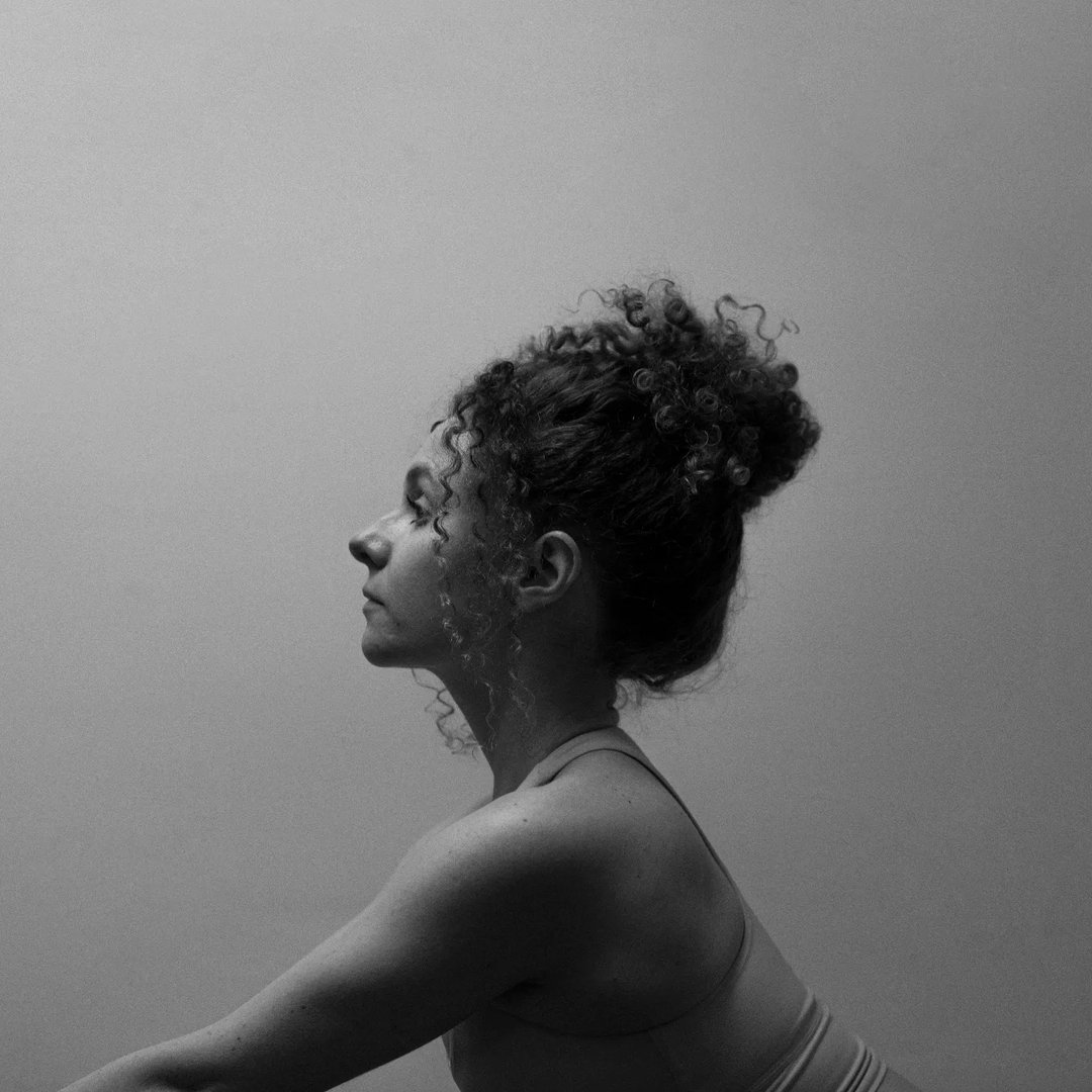 Claire Marvint | YOGA