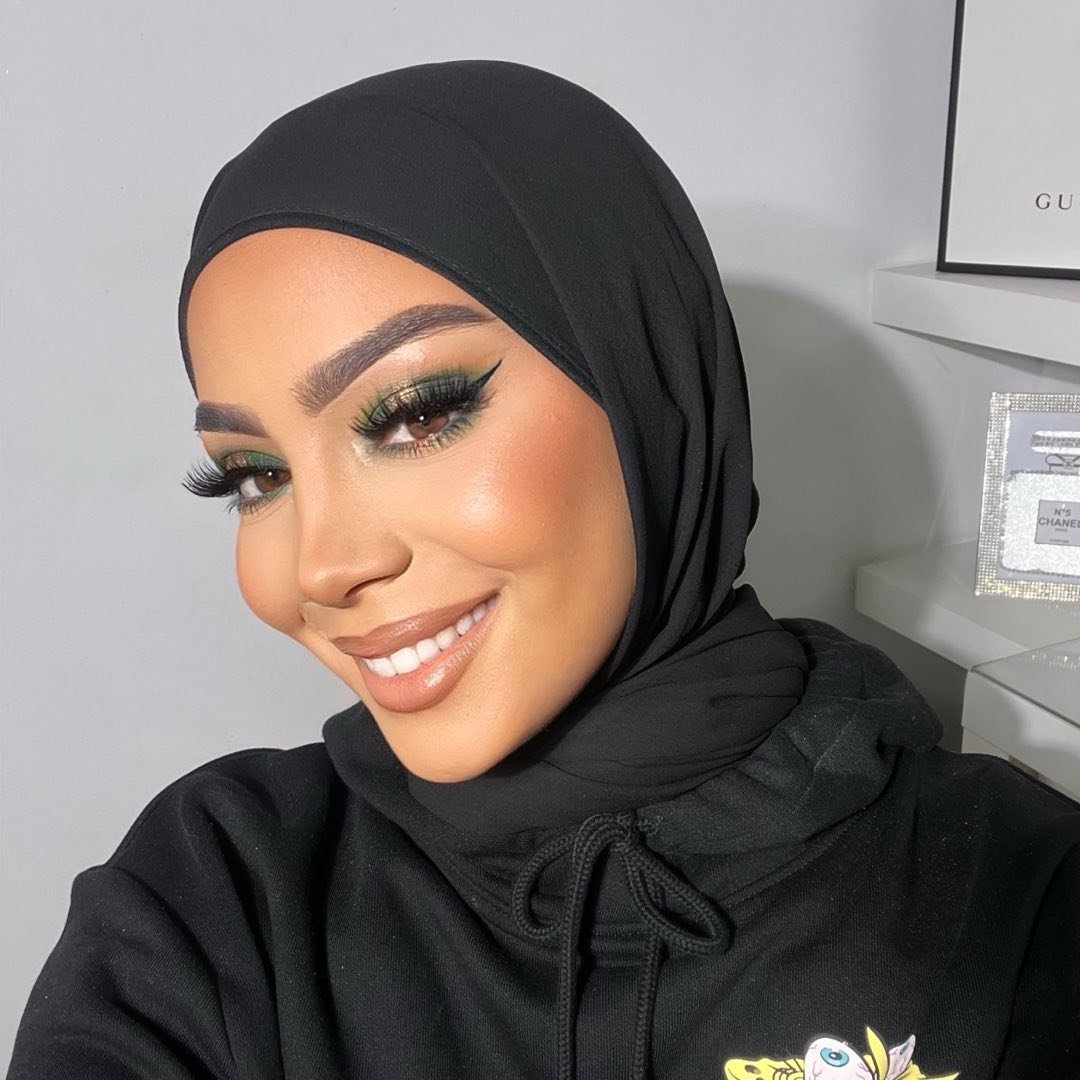 MAKE UP Artist | FORMATRICE ?