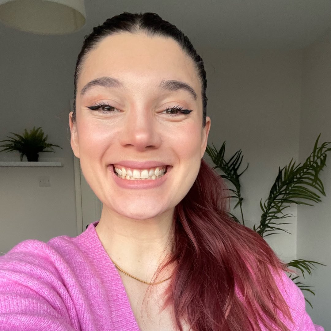 Psikolog Merve Okhız Özeren