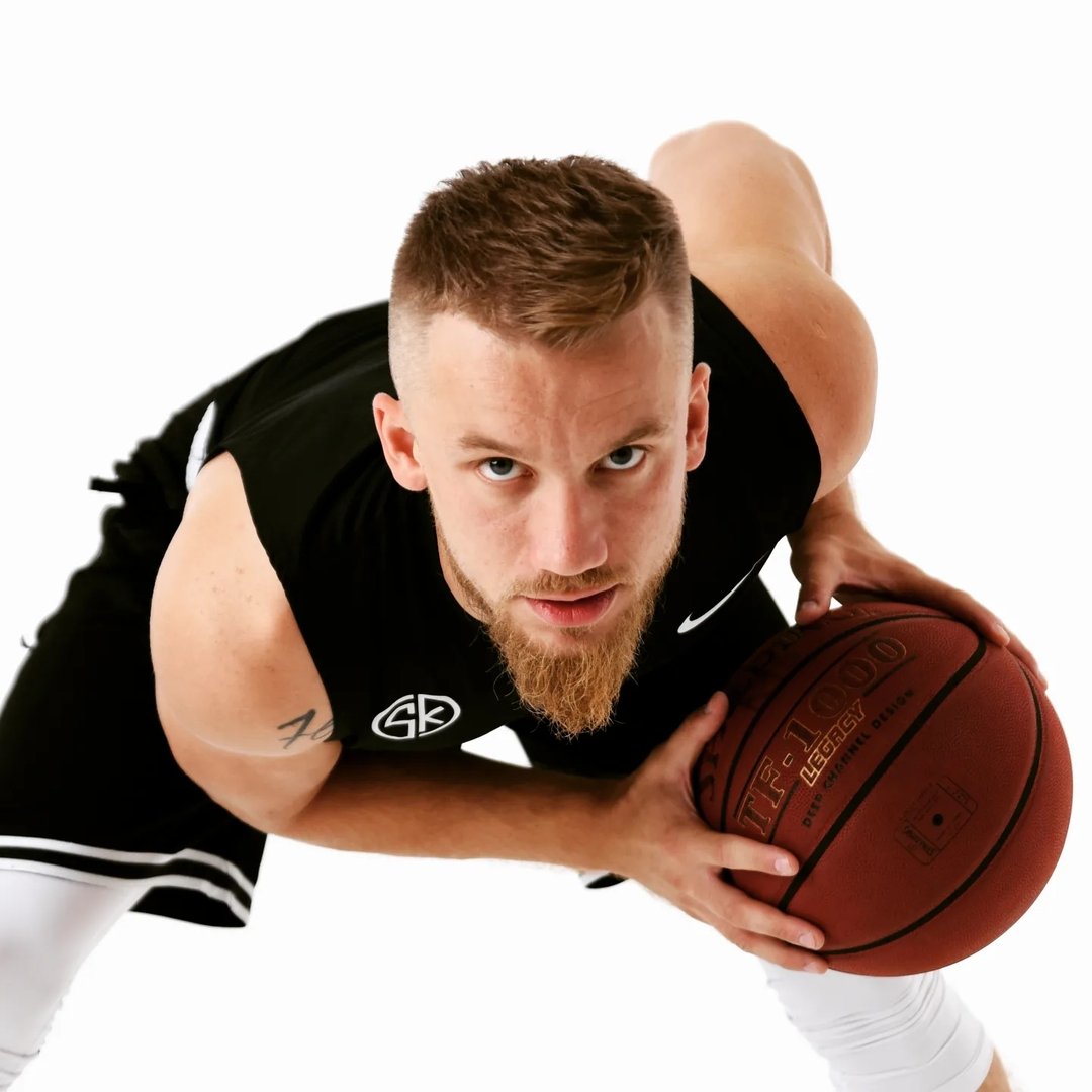 Kacper Lachowicz