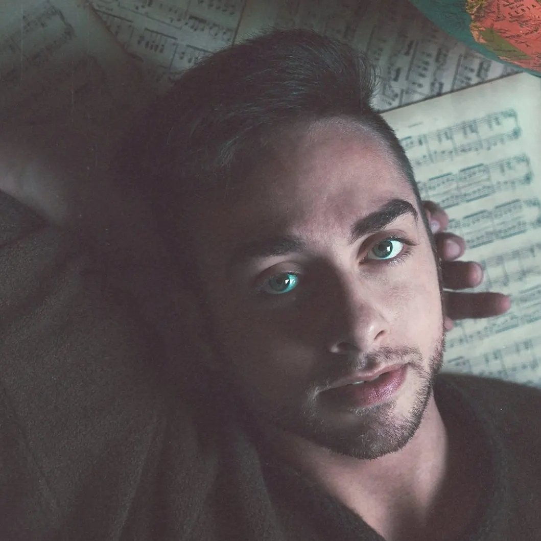 Matteo De Grandis | Mirror