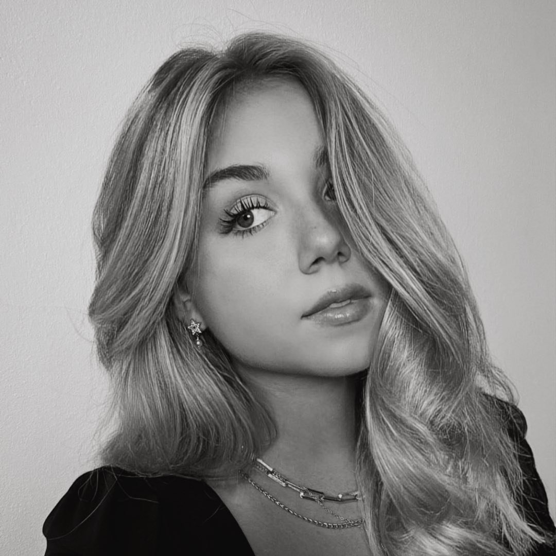 Dalia Mya