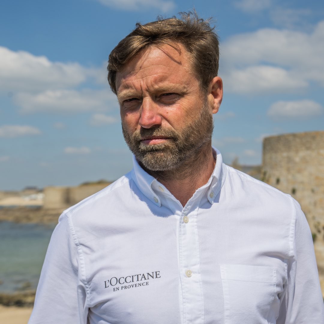 Alex Thomson