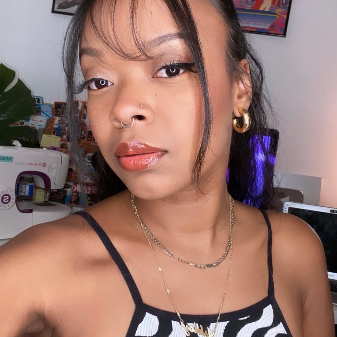 Ashley Flores??‍♀️