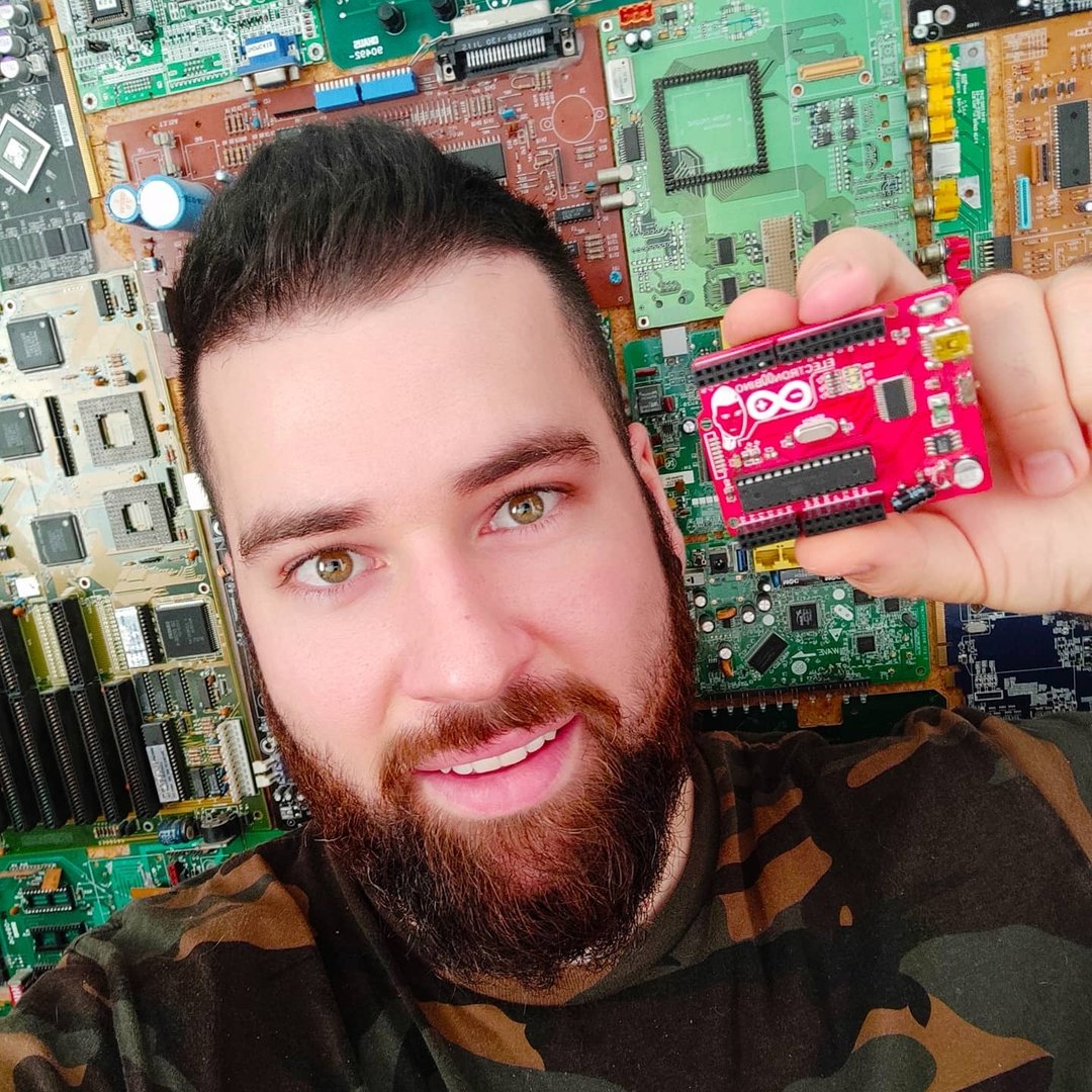 ELECTRONOOBS®️