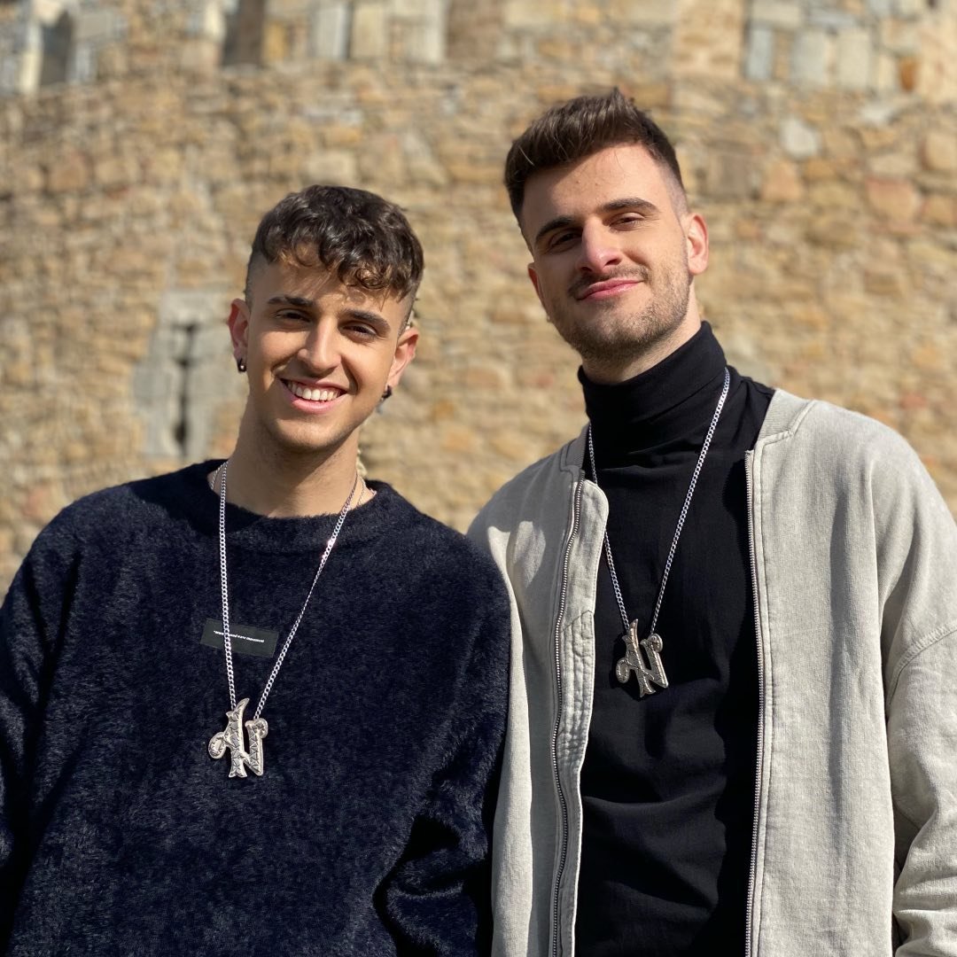 Adexe & Nau