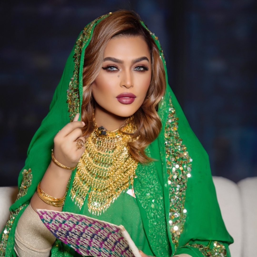 WAED??مطربة وسفيرة اجتماعيه