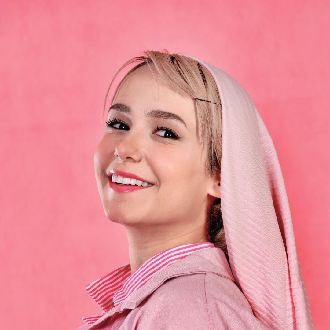 پریسا پورمشکی PARISA