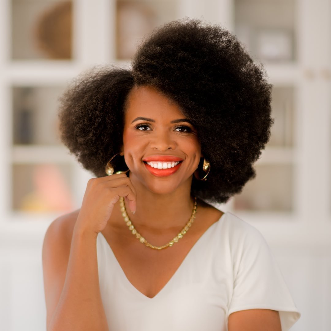 Nedra Glover Tawwab, Therapist