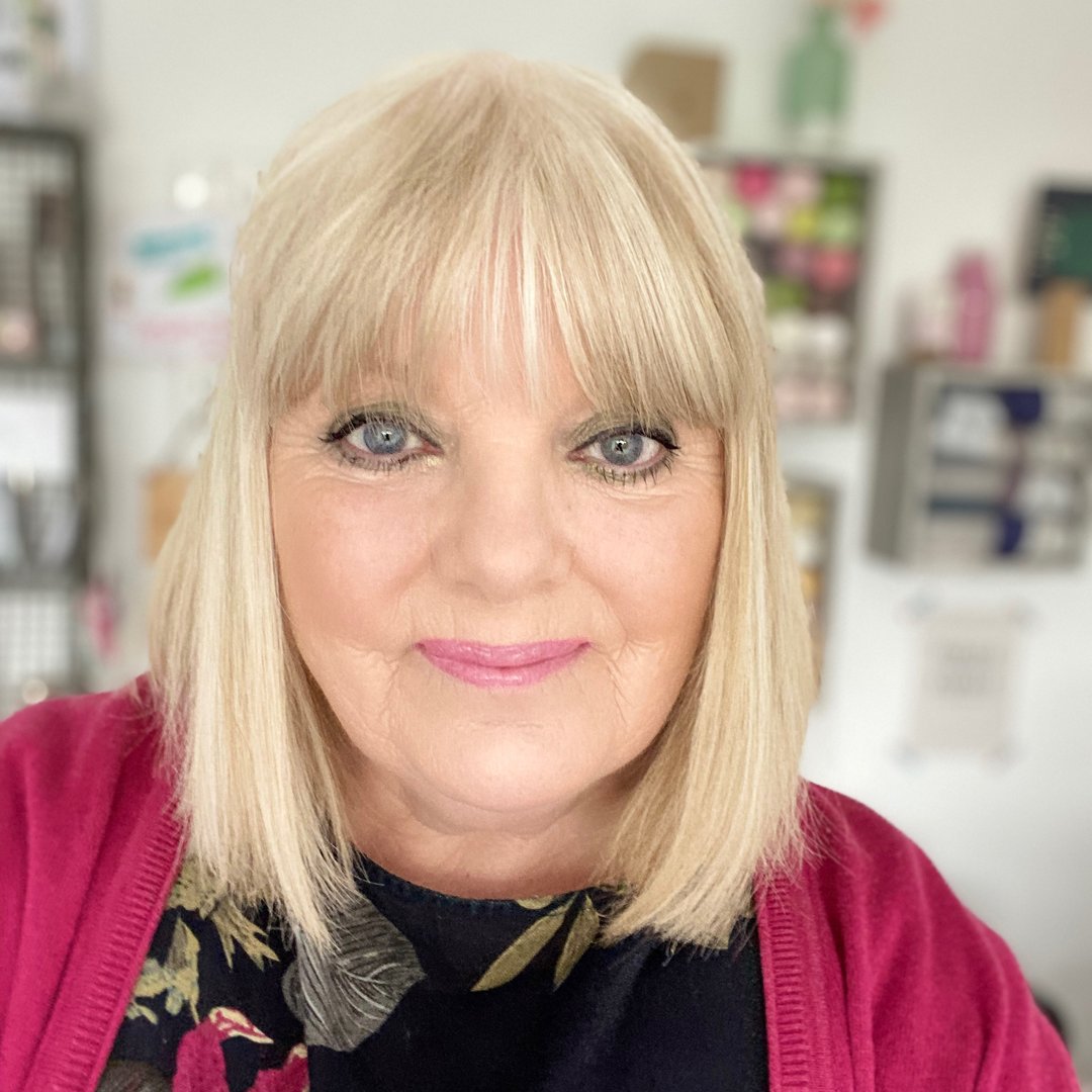 Sue Rawlinson - Sweetpeafamilycrochet