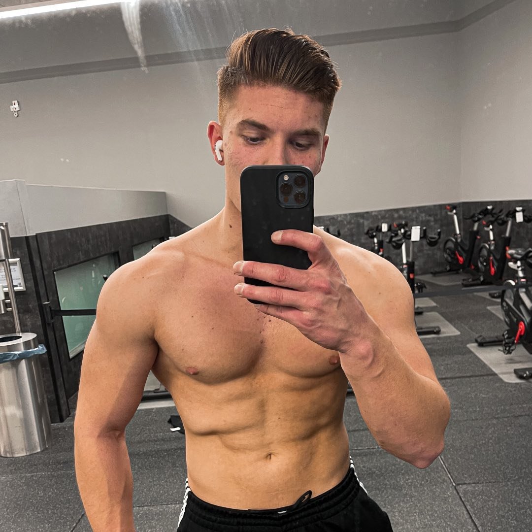 Elliott Aziz Mohammadi | Vegan Fitness | Motivation