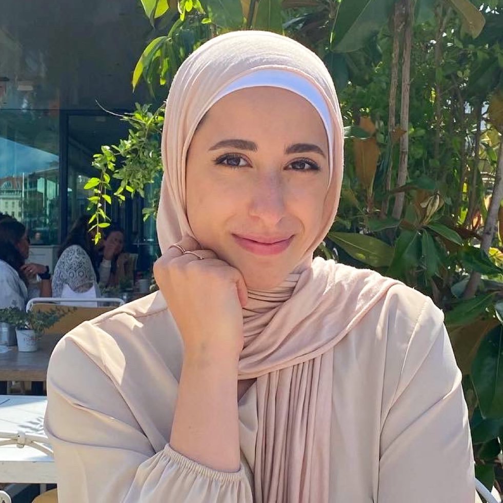 Amina | آمنه