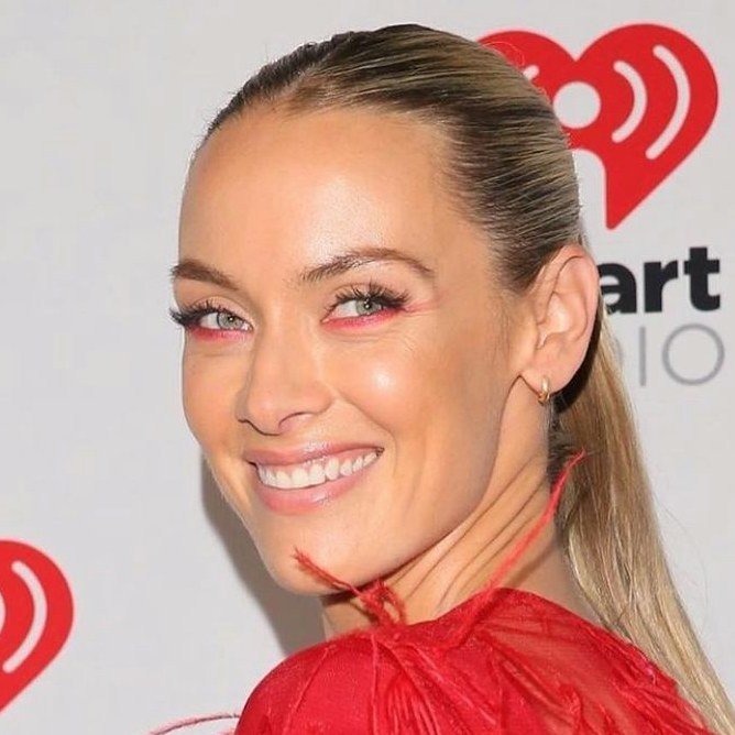 RACHEL SKARSTEN