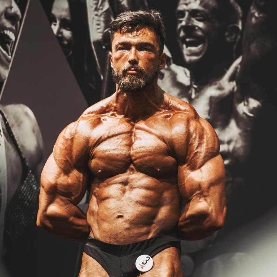 Alex Kent IFBB Pro