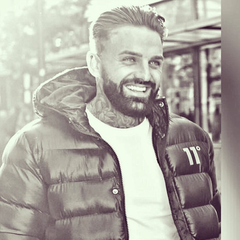 Aaron Chalmers