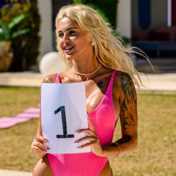 Jagoda Love Island 7 🌴