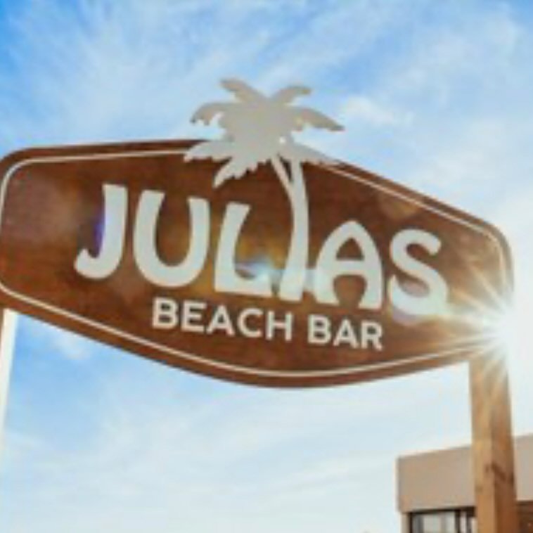 Julia's Restaurant & Beach Bar