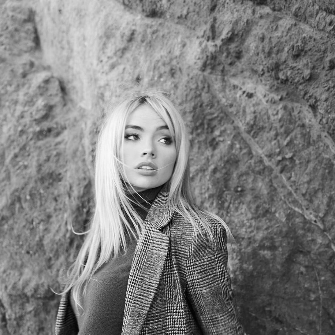 Natalie Alyn Lind