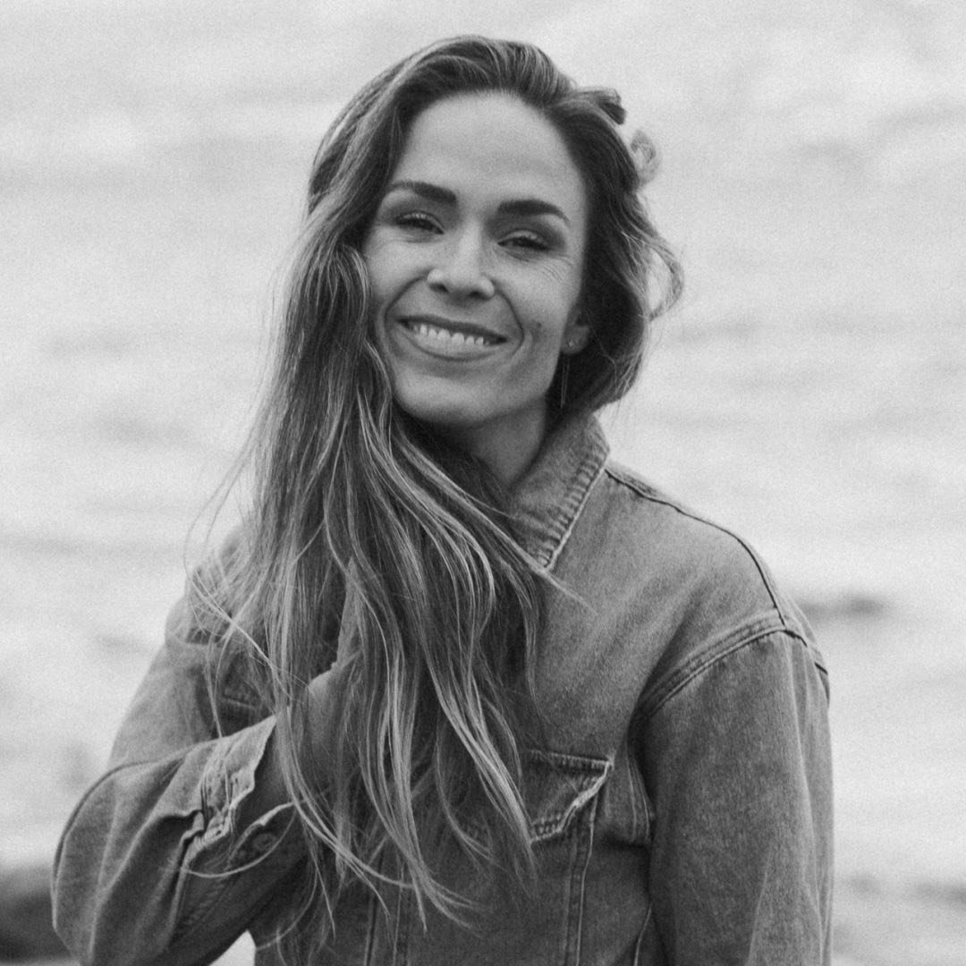 Kristin Hallett