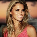 Nicolette Van Dam