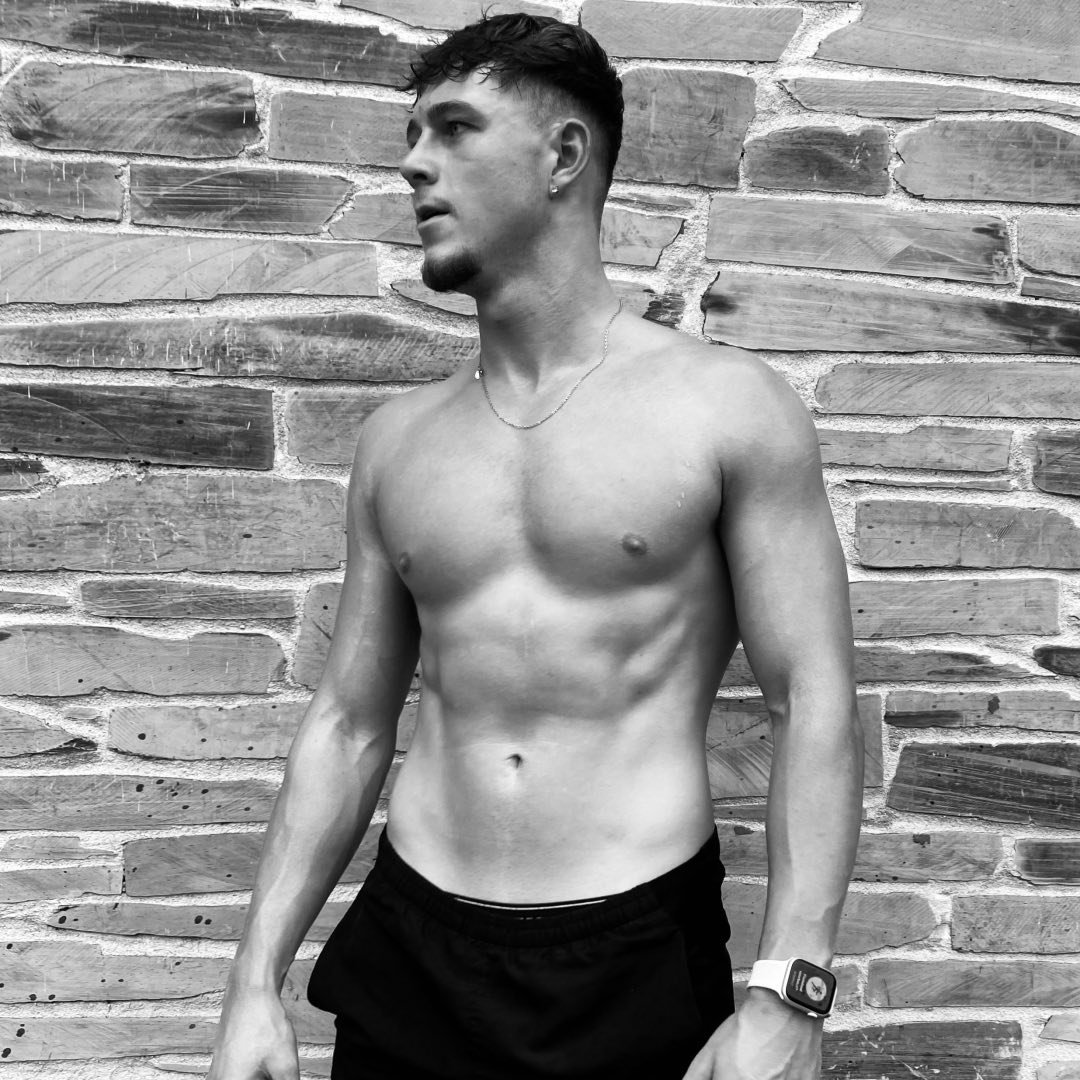 Charlie Hine - Coach
