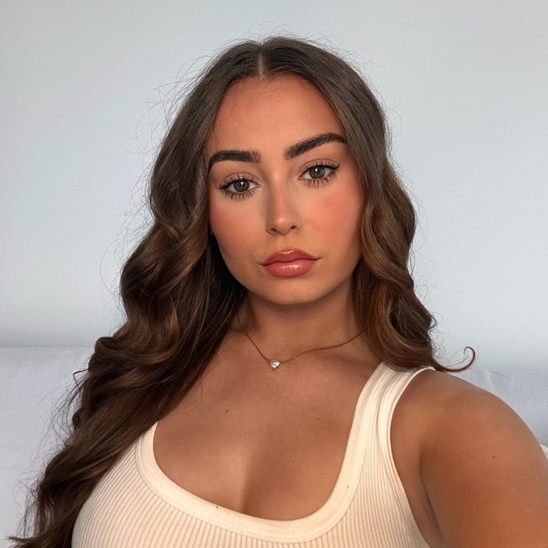 Ellie Tiffany