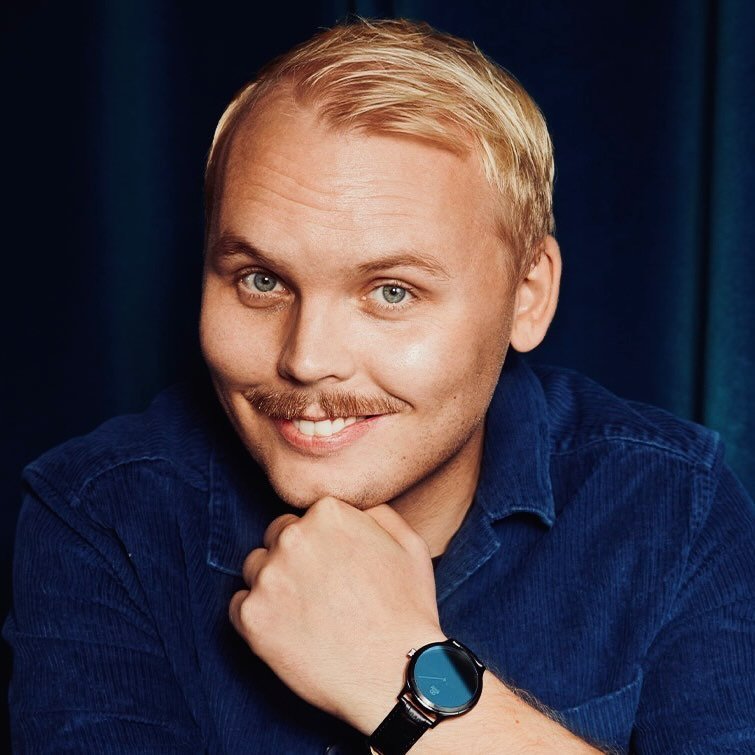 Alfred W Svensson