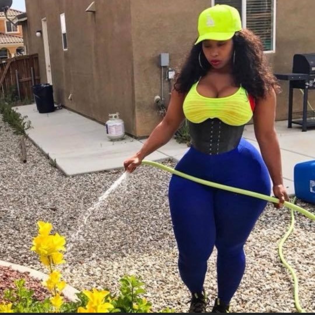 MizzBond Shaunte