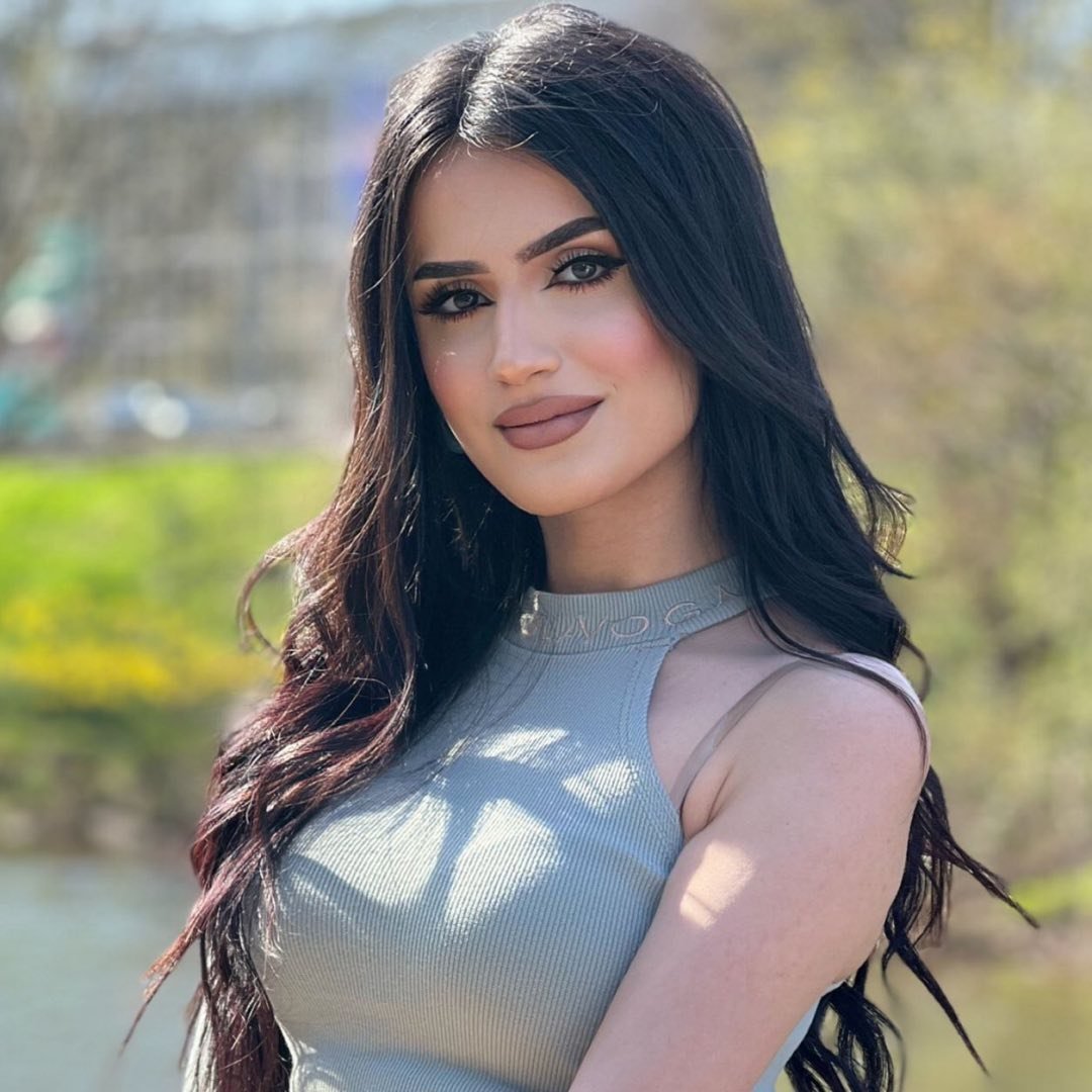 Nour Shekh Omer  💄