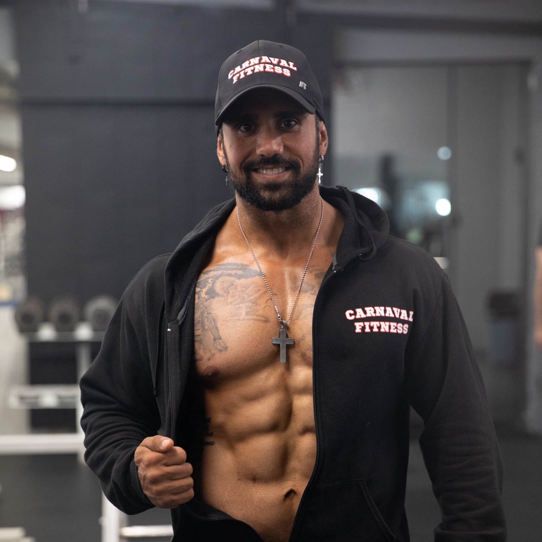 Jonathan Carnaval Online Fitness Trainer