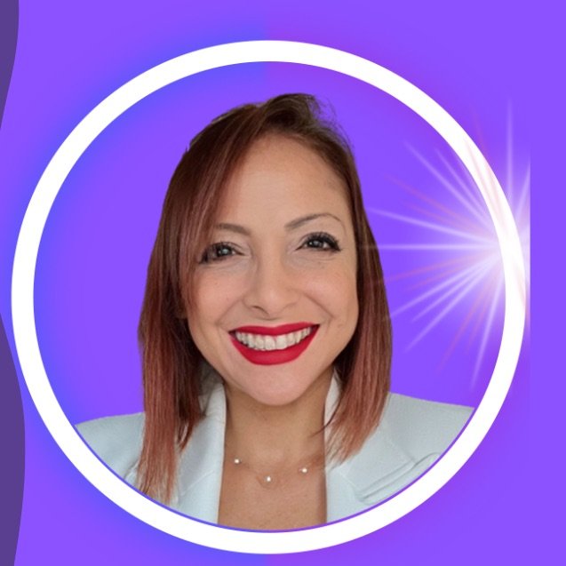 Yasmari Bello - Numerología Emocional