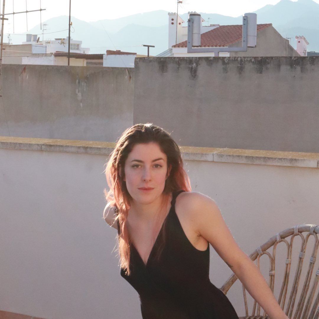 Clara :)