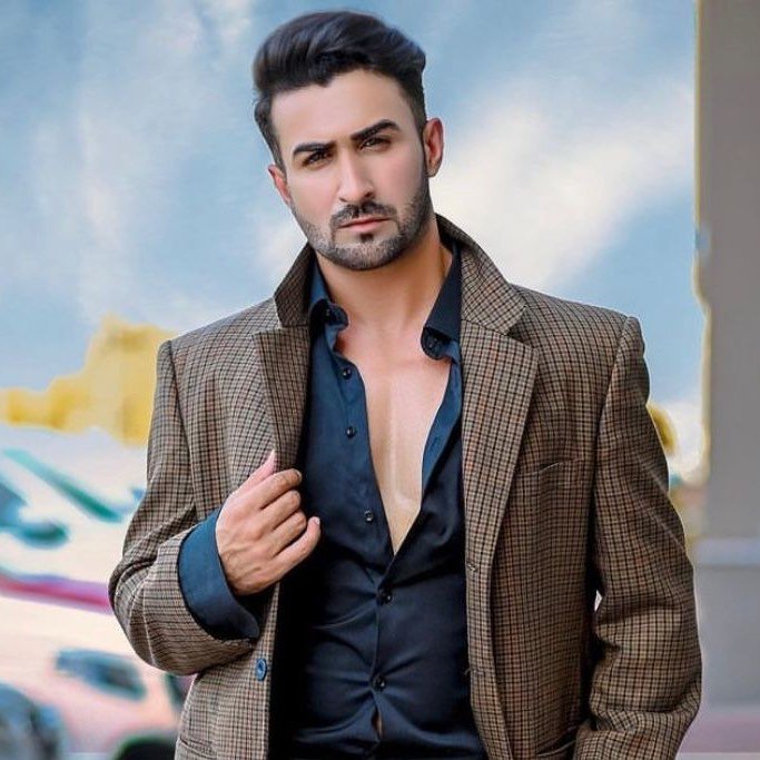Roman Khan