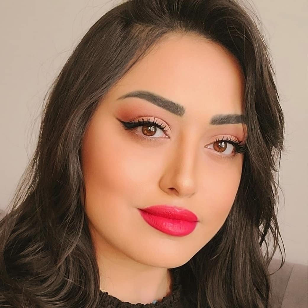 𝗠𝗜𝗡𝗔 𝗔𝗗𝗘𝗟 | مِينَةُ الذَّهَبِ
