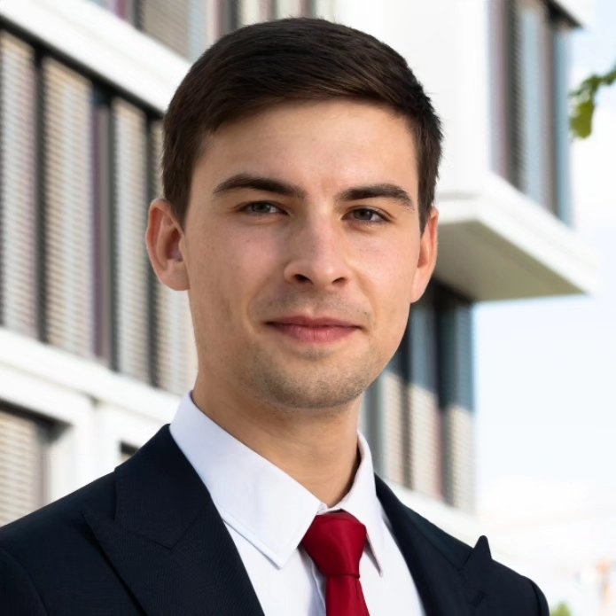 Benedikt Held • Charisma & Kommunikation