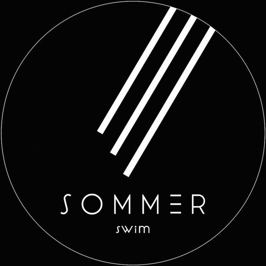 S O M M Ξ R . S W I M